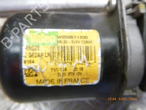 Front wiper motor RENAULT MEGANE IV Hatchback (B9A/M/N_) 1.2 TCe 130 (B9MR) | BP24241877M29 
