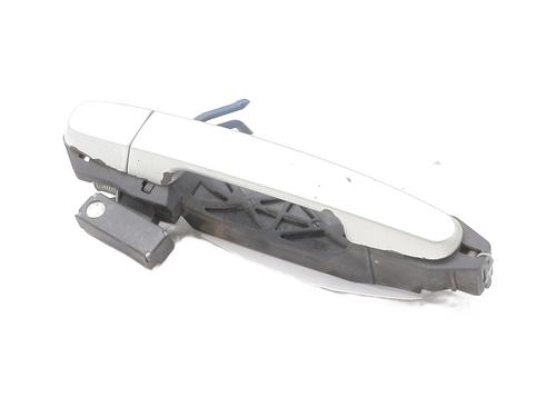 Used Rear left exterior door handle TOYOTA COROLLA Verso (ZER_, ZZE12_, R1_) 2.2 D-4D (AUR10_, AUR10R) (136 hp) 27927917