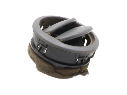 Used Air vent Air vent BLUECAR BLUESUMMER Convertible EV50 (68 hp) 33947823 33947823