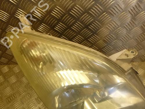 Used Right headlight Right headlight TOYOTA COROLLA Verso (_E12_) 1.6 VVT-i (ZZE121_, ZZE121R) (110 hp) 24240751 24240751