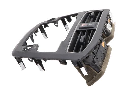 Used Air vent Air vent HYUNDAI i20 II (GB, IB) 1.0 T-GDI (120 hp) 33947885 33947885