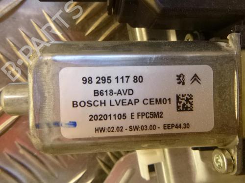 Front right window mechanism CITROËN C3 III (SX) 1.2 PureTech 82 | BP24242986C23 - Image 4