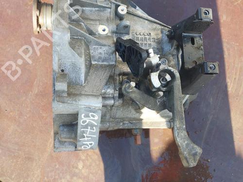 Used Gearbox VW POLO (9N_, 9A_) 1.2 (60 hp) 24241887