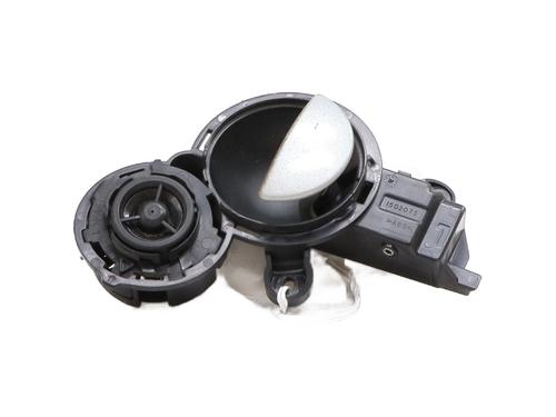 Used Front left interior door handle Front left interior door handle MINI MINI (R50, R53) Cooper (116 hp) 33535159 33535159