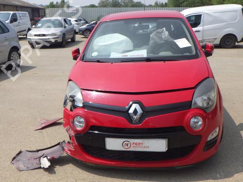 Brugte RENAULT TWINGO II (CN0_) 1.5 dCi 75 (75 hp) 4382125
