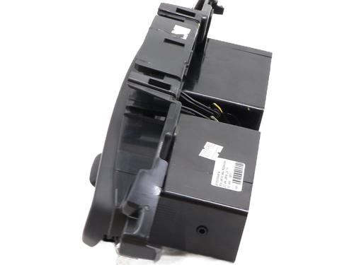 air-vent-fiat-tipo-hatchback-356_-357_-2016-31629783 main image