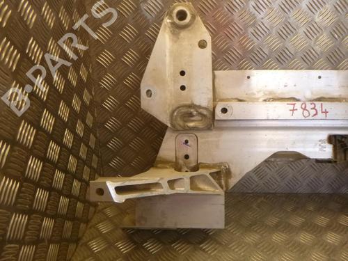 Used Subframe Subframe PEUGEOT 2008 II (UD_, US_, UY_, UJ_, UR_, UC_) 1.2 PureTech 130 (USHNS, URHNS) (130 hp) 24242119 24242119