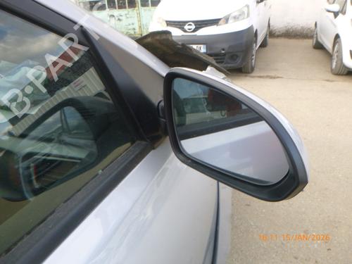 right-mirror-kia-rio-iv-yb-sc-fb-2017-31757156 main image