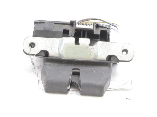 Used Tailgate lock FORD FIESTA VI (CB1, CCN) 1.4 TDCi (70 hp) 27663363