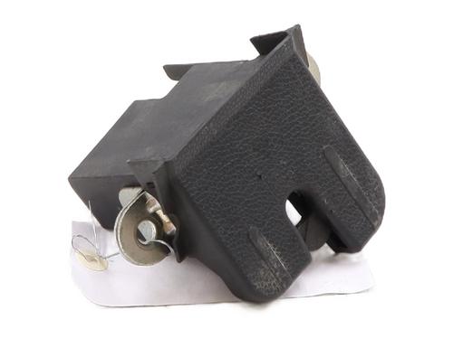 Tailgate lock VW GOLF PLUS V (5M1, 521) 1.9 TDI | BP29737482C101