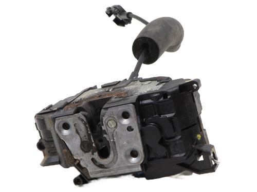 Used Front left lock RENAULT MEGANE III Hatchback (BZ0/1_, B3_) 1.5 dCi (BZ0C) (90 hp) 31070932