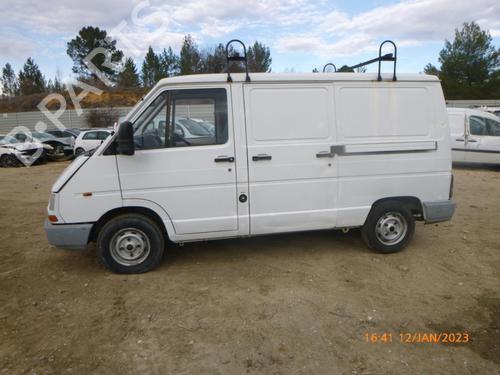 Used Parts RENAULT TRAFIC Van (T_, P_, V_) 1.9 D (60 hp) 2363165