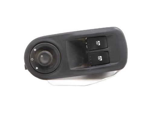Used Left front window switch RENAULT TRAFIC II Van (FL) 1.9 dCi 80 (FL0B) (82 hp) 30084579