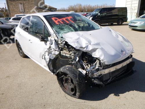 Gear lever PEUGEOT 208 I (CA_, CC_) 1.6 BlueHDi 100 | BP24241696M90 