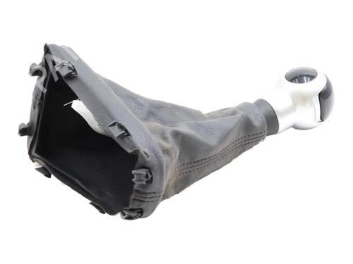 Used Shift knob Shift knob CITROËN DS3 (SA_) 1.6 HDi 110 (112 hp) 29598944 29598944