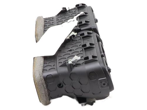 Used Air vent Air vent CITROËN C3 III (SX) 1.2 PureTech 82 (83 hp) 31149916 31149916