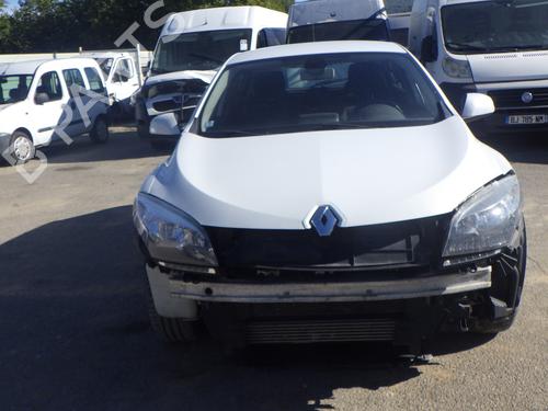 Brugte RENAULT MEGANE III Hatchback (BZ0/1_, B3_) 1.5 dCi (BZ0C) (90 hp) 4368830