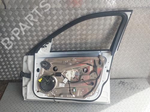 Right front door MERCEDES-BENZ C-CLASS (W204) C 200 CDI (204.001) | BP24868640C3 
