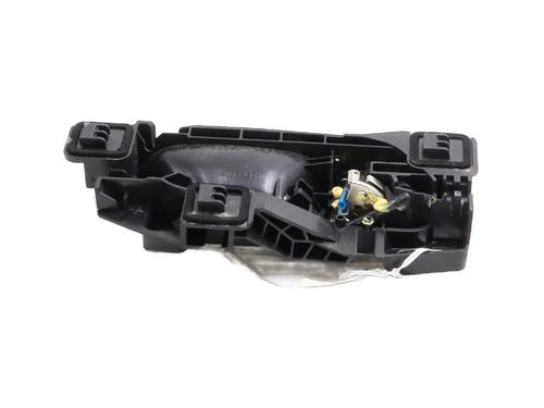 Venstre foran invendig håndtak PEUGEOT 208 II (UB_, UP_, UW_, UJ_) 1.2 PureTech 100 | BP30820113I13