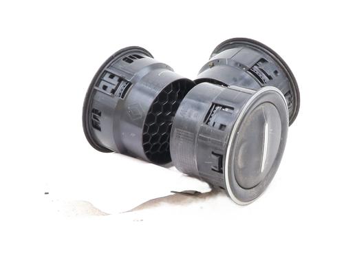 Air vent DACIA DUSTER (HM_) 1.5 dCi 110 (HMAB) | BP29315721I21 - Image 2