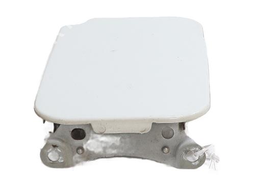 Używane Klapa wlewu paliwa DACIA DOKKER MPV (KE_) 1.2 TCe (KEM0, KEAY) (115 hp) 32321601