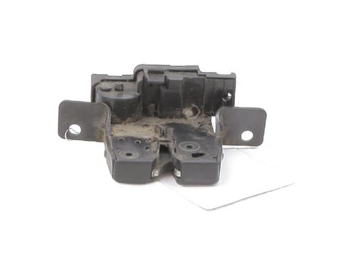 Used Tailgate lock RENAULT CLIO III (BR0/1, CR0/1) 1.5 dCi (BR17, CR17) (86 hp) 28543070