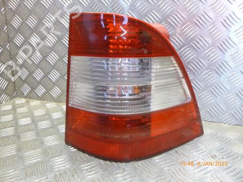Used Right taillight MERCEDES-BENZ M-CLASS (W163) ML 270 CDI (163.113) (163 hp) 24241085