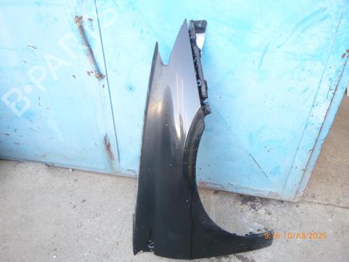 Used Right front fenders RENAULT LAGUNA III (BT0/1) 2.0 dCi (BT01, BT08, BT09, BT0E, BT0K, BT12, BT1C, BT1D,... (150 hp) 26202491