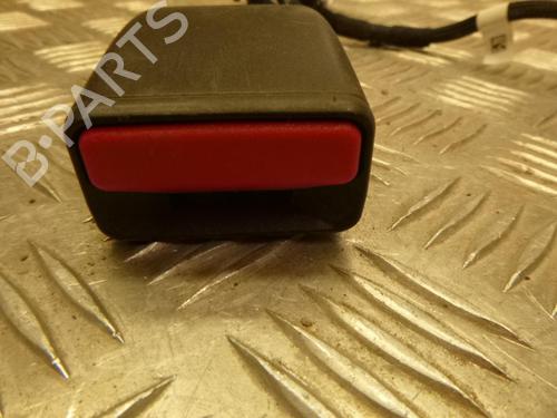 Seat buckle PEUGEOT 2008 II (UD_, US_, UY_, UJ_, UR_, UC_) 1.2 PureTech 130 (USHNS, URHNS) | BP24242826I32 