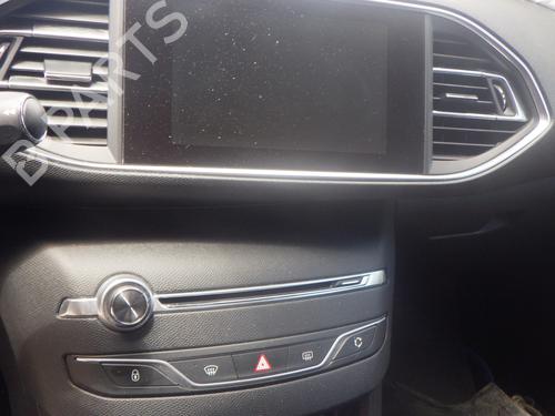 Used Radio PEUGEOT 308 SW II (LC_, LJ_, LR_, LX_, L4_) 1.2 THP 110 (110 hp) 29007012