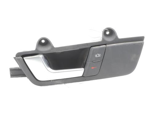 Venstre foran invendig håndtak AUDI A4 B7 (8EC) S4 quattro (344 hp) 27895988