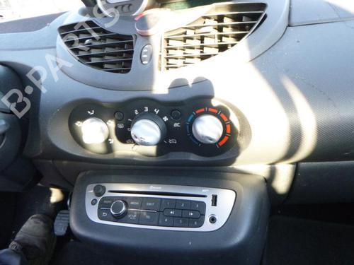 Right tailgate light RENAULT TWINGO II (CN0_) 1.5 dCi 75 | BP24240927C80  - Image 12
