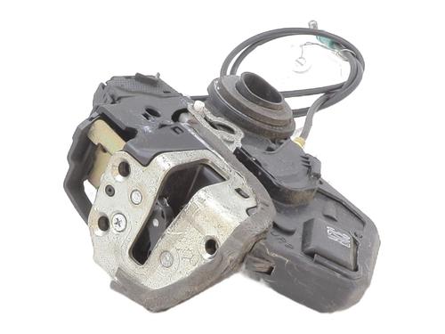 rear-right-lock-toyota-corolla-_e12_-2001-2002-2003-2004-2005-2006-2007-2008-28217949 main image