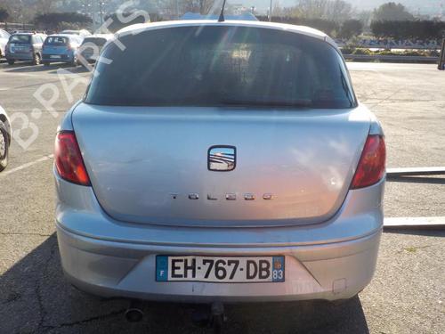 Left mirror SEAT TOLEDO III (5P2) 1.9 TDI | BP24242398C26 