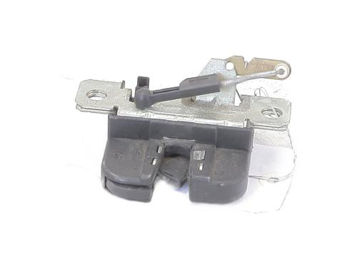 Cerradura de porton trasero VW POLO (9N_, 9A_) 1.4 TDI (75 hp) 27095590