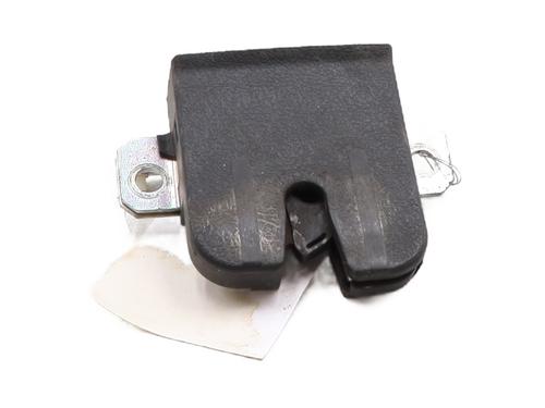Tailgate lock VW POLO IV (9N_, 9A_) 1.4 TDI | BP29756229C101 