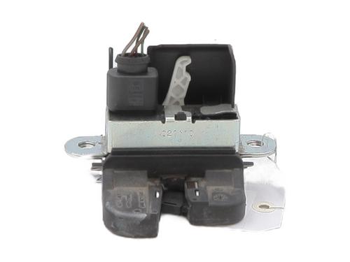 Used Tailgate lock VW POLO V (6R1, 6C1) 1.6 TDI (90 hp) 28603844