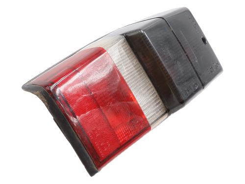 Fanale posteriore sinistro NISSAN PATROL GR V Wagon (Y61) 2.7 TD (99 hp) 30860502