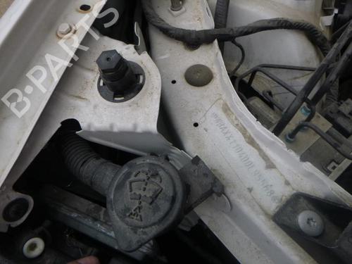 Used Windscreen washer tank BMW X4 (F26) xDrive 20 d (190 hp) 30813991