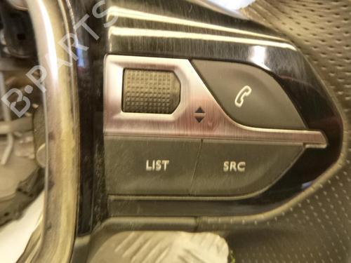 Steering wheel PEUGEOT 2008 II (UD_, US_, UY_, UJ_, UR_, UC_) 1.2 PureTech 130 (USHNS, URHNS) | BP24242838C49 