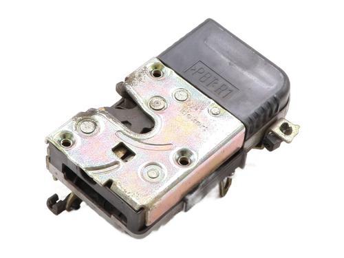 Used Front right lock PEUGEOT 206 Hatchback (2A/C) 1.4 i (75 hp) 30206385