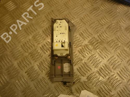 Used Left front window switch Left front window switch TOYOTA YARIS (_P9_) 1.3 VVT-i (SCP90_, SCP90R) (87 hp) 24241932 24241932