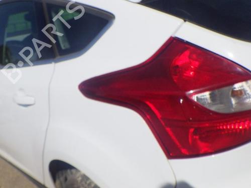 Used Left taillight FORD FOCUS III 1.6 TDCi (115 hp) 26387917