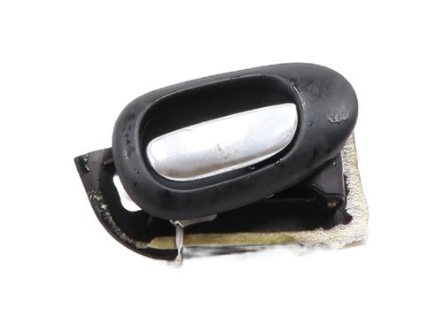 Højre bagtil invendig håndtag PEUGEOT 206 Hatchback (2A/C) 1.6 16V (109 hp) 31113800