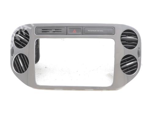 Used Air vent VW TIGUAN (5N_) 2.0 TDI (140 hp) 28133302