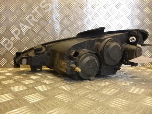 Used Right headlight Right headlight PEUGEOT 206 CC (2D) 1.6 16V (2DNFUF, 2DNFUR) (109 hp) 24242782 24242782