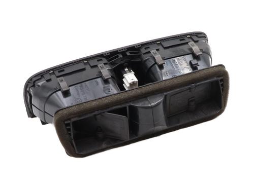 Used Air vent Air vent VW GOLF VI (5K1) 2.0 TDI 4motion (140 hp) 31050352 31050352