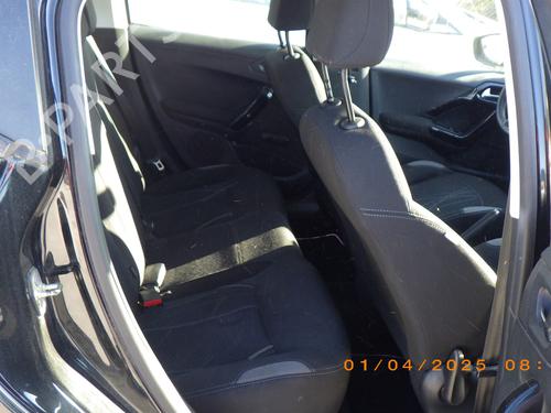 Left headlight PEUGEOT 208 I (CA_, CC_) 1.4 HDi | BP31852368C28 