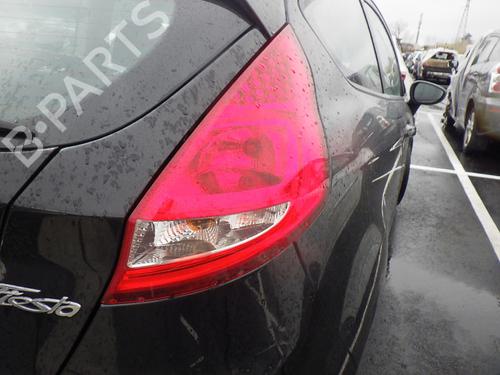 Used Right taillight FORD FIESTA VI (CB1, CCN) 1.6 TDCi (90 hp) 24244353