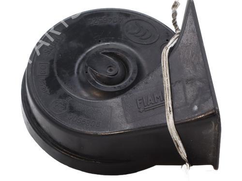 Used Horn RENAULT TRAFIC II Bus (JL) 2.0 dCi 90 (JL00, JL01, JL0H, JL0M, JL0P, JL0S) (90 hp) 32231833